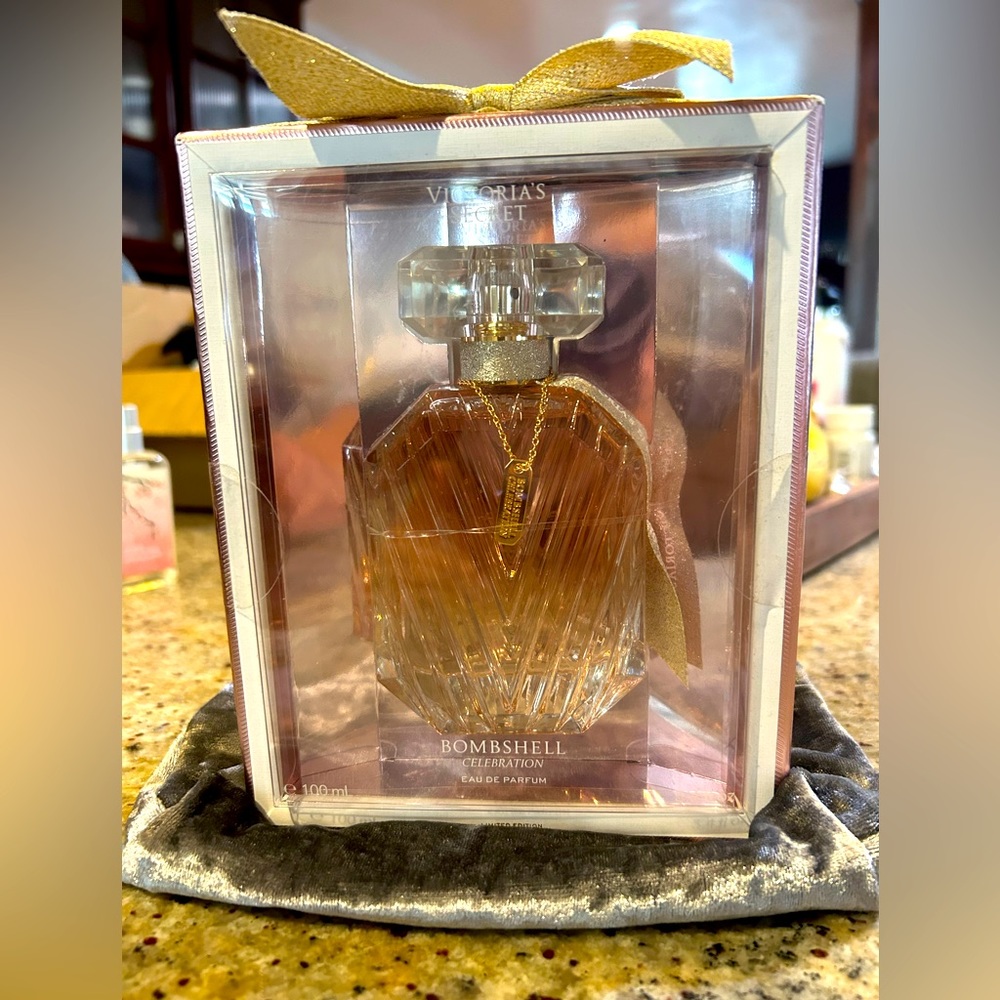 Victorias Secret Bombshell Celebration Limited Edition Perfume **Brand New**